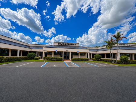 Retail space for Rent at Ocean Gate Plaza in Stuart