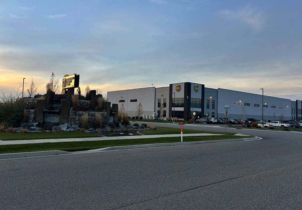 UPS Logistics Center
