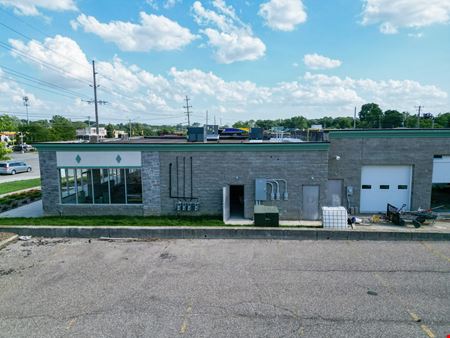 Mechanic Shop & Shopping Center
