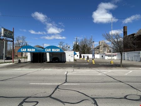 Retail space for Sale at 14615 E Jefferson in Detroit