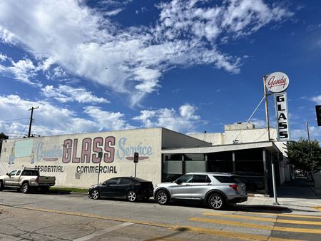 Retail space for Sale at 702 W Anaheim St in Wilmington