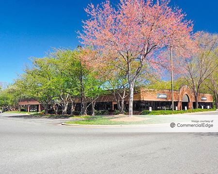 Office space for Rent at Colonnade Executive Suites in Charlotte