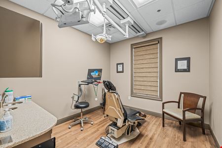 7515 Quaker Suite 200