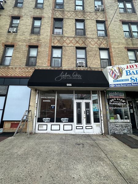 Retail space for Rent at 986 Winthrop St in Brooklyn