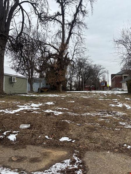 Land space for Sale at 2515 Woodland Ave in Louisville