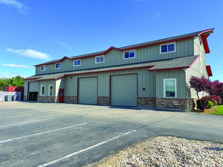 Industrial space for Rent at 417 East Remington Street in Garden City