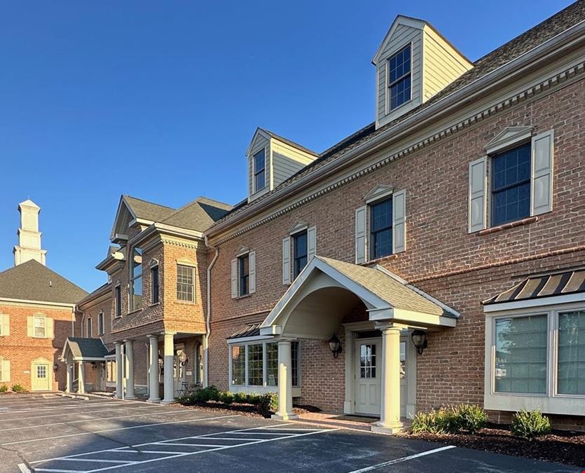 1129 W Governor Rd, Hummelstown, PA 17036