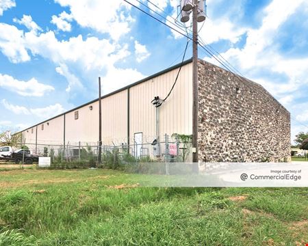 Industrial space for Rent at 11218 & 11220 Limestone Drive in Balch Springs