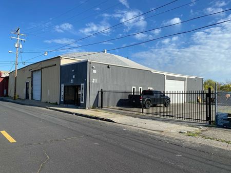 Industrial space for Sale at 211 Oak Street in Manteca