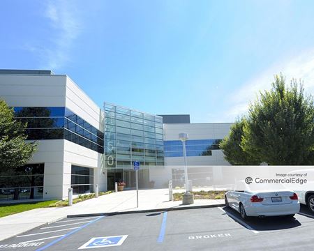 Office space for Rent at Creekside Oaks in Sacramento