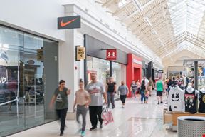 Fashion Outlets of Niagara Falls