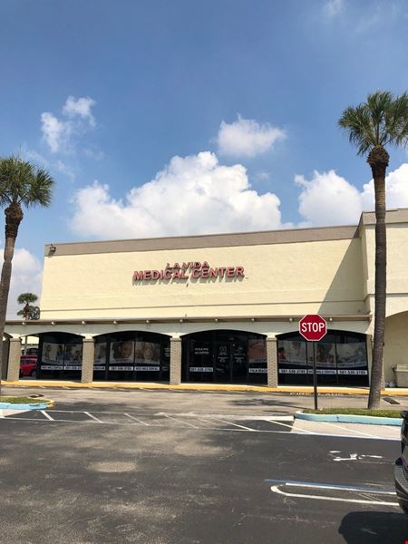 Mil Lake Plaza