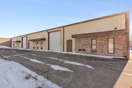 105 Wilmont Dr, Waukesha, WI 53189