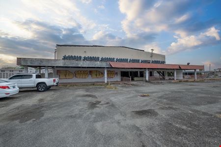 Retail space for Rent at YABUCOA SHOPPING CENTER in Yabucoa