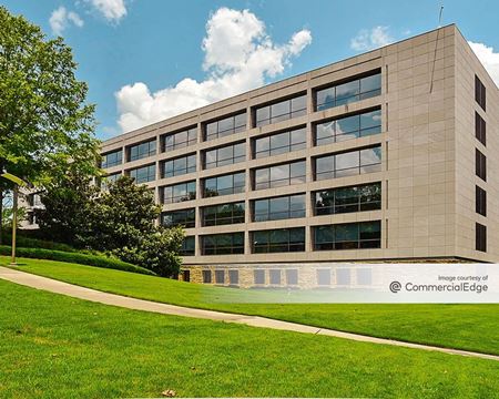 Office space for Rent at 250 Riverchase Pkwy East in Hoover