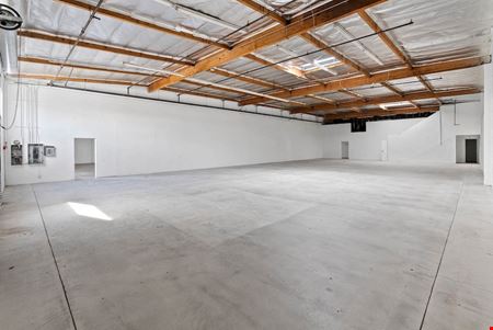 Los Angeles, CA Industrial & Warehouse Spaces for Sale