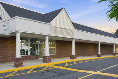 Woburn, MA - Main Street Shopping Center