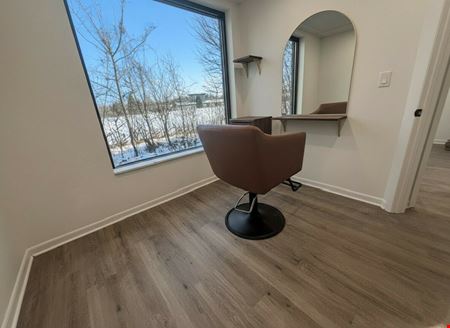 620 State Route 31 (Salon Suite)