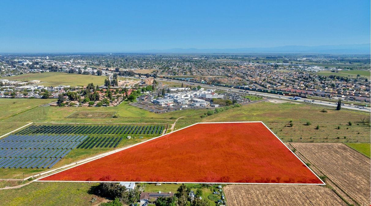 ±8.46 Acres of Vacant Residential Land in Madera, CA
