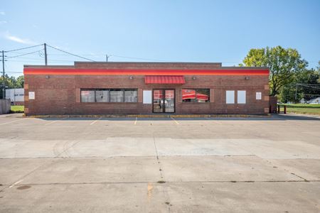 Retail space for Sale at 2,500 S.F. Free-Standing Building in Fairview Heights