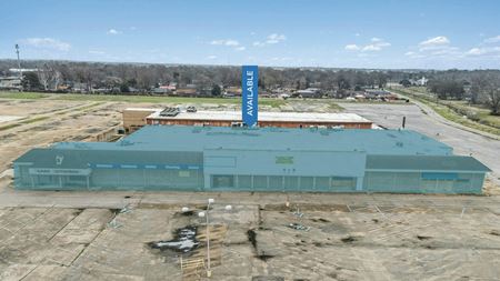 Commercial space at Delta Plaza in Greenville