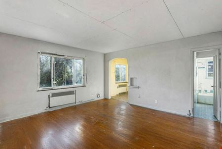 5206 Montgomery Road