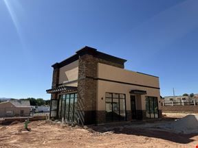 Retail Pad with Drive-Thru