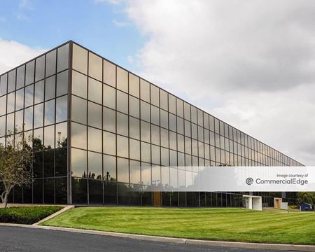 Office space for Rent at 2 Corporate Center Drive in Melville