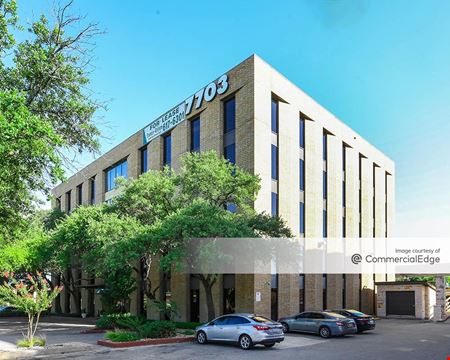 Lamar Towers - 7703 North Lamar