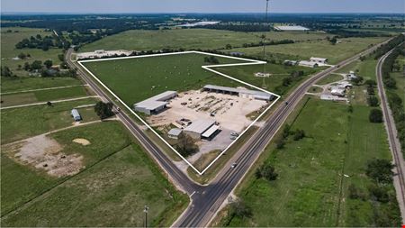Office space for Sale at 17552 U.S. 79 in Marquez