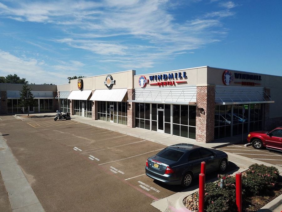 Winpark Place Retail Center - 6015 - 6103 Hillside