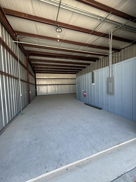 8081 Old Bastrop Rd - Sunstorm Business Complex