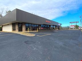 100% Occupied Multi-Tenant Retail