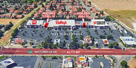 Retail space for Rent at Oak Ridge Plaza Shopping Center in Oakdale