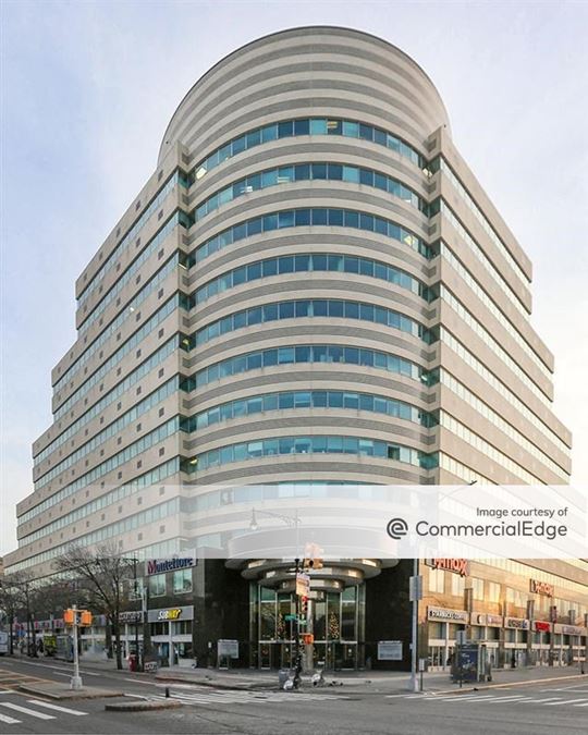 1 Fordham Plaza