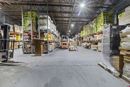 +/- 37,000 SF Multi-Tenant Industrial Building on 4.57 Acres