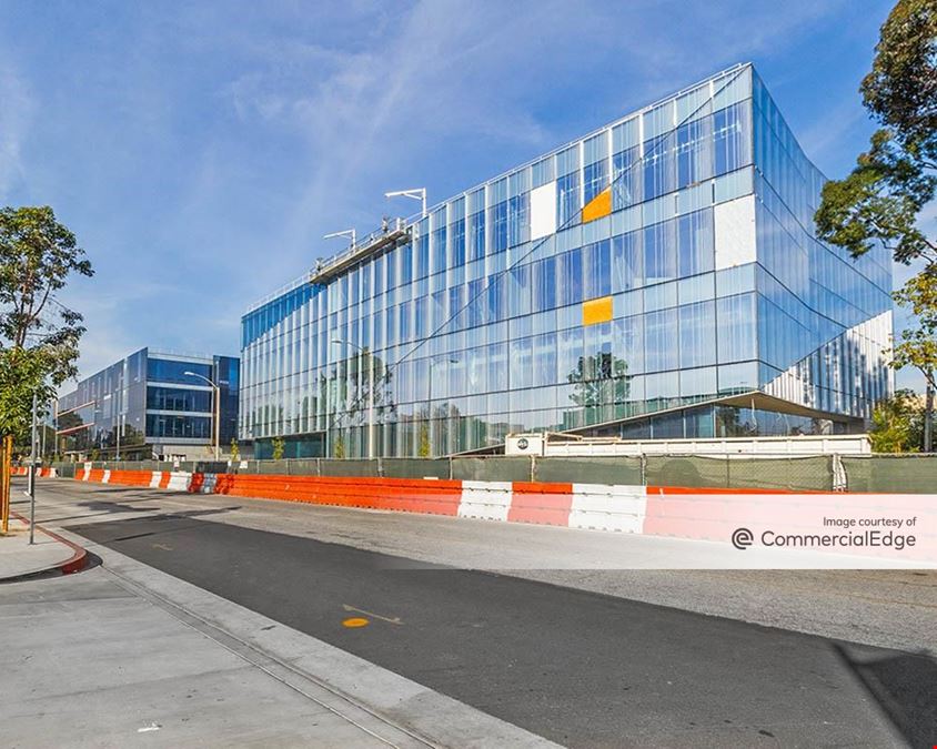 Santa Monica Gateway - Shift