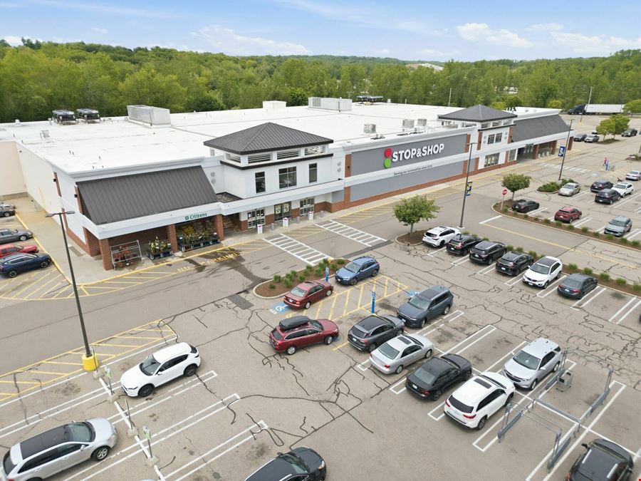 Stop & Shop Plaza Cumberland RI