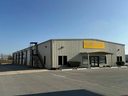 INDUSTRIAL SHOP W / OFFICE AND YARD SPACE FOR SUBLEASE