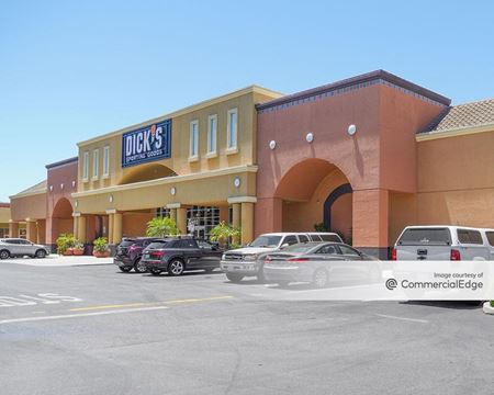 Retail space for Rent at Sunrise Plaza in San Jose