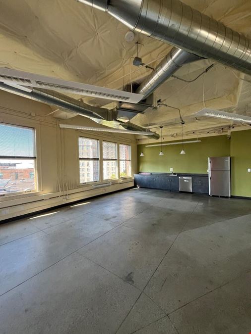 Prefontaine Building