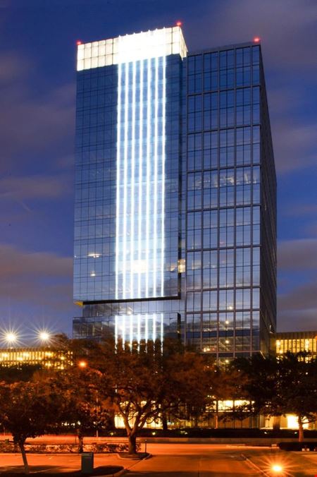 Commercial space at 3737 Buffalo Speedway in Houston