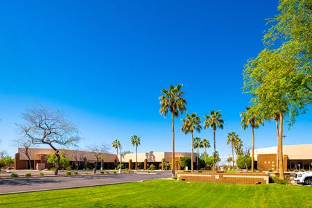 Office space for Rent at Arrowhead Executive Center in Glendale