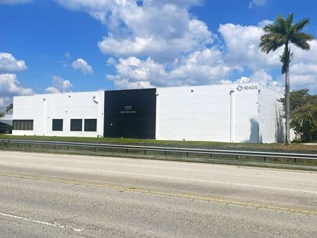 Industrial space for Rent at 2601 NW 104th Court in Doral