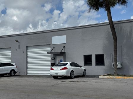 Industrial space for Rent at 7551 NW 77th Terrace in Medley