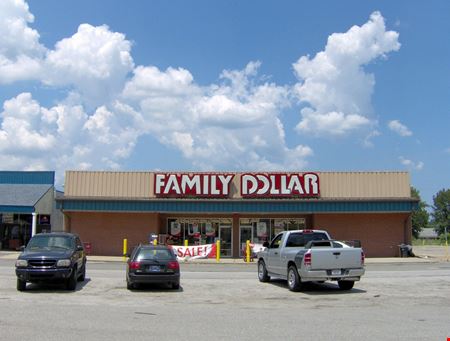 Retail space for Sale at Family Dollar, Lake Station, IN in Lake Station