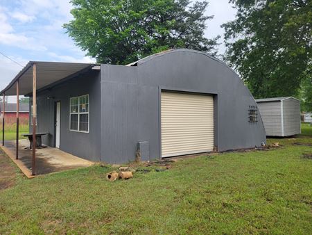 Industrial space for Sale at 1,008 SF Commercial Shop For Sale in Hooks