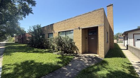 Industrial space for Sale at 8114 Ridgeway Ave in Skokie
