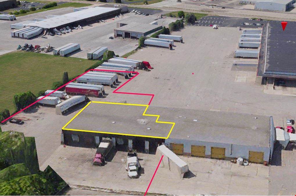 Large Truck Maintenance Garage