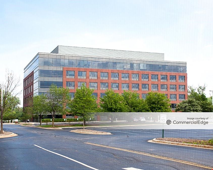 Corporate Center of Northbrook - 1101 Skokie Blvd